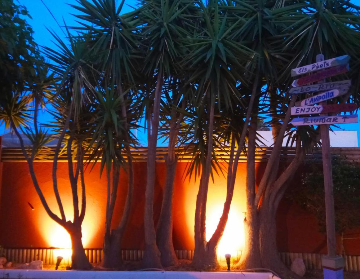 Casablanca El Petit Hotel Deltebre Exteriör bild