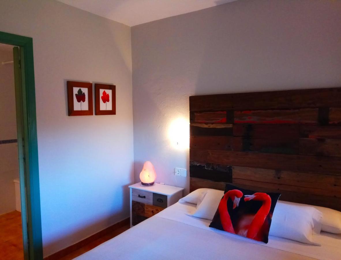 Casablanca El Petit Hotel Deltebre Exteriör bild